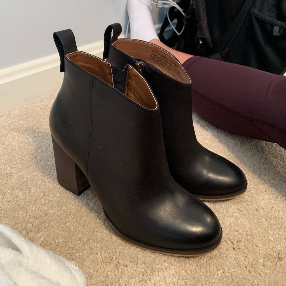 NWOT Black Leather Booties